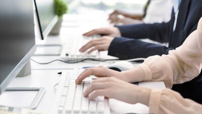 Частные организаторы квалификационного тестирования продавали учителям правильные ответы в ВКО