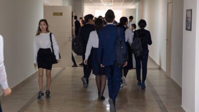 "Иногда родители оказывают давление на учителей". МОН об оспаривании оценки школьника в суде