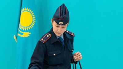 Число работающих в полиции женщин увеличат для профилактики бытового насилия