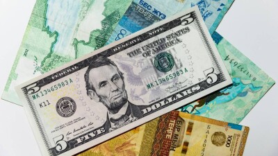 Тенге может укрепиться к доллару в августе – АФК