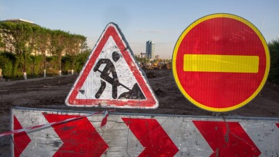 Участок проспекта Кабанбай батыра в Астане перекрыли из-за ремонта