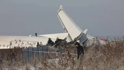 Почему в крушении самолёта Bek Air винят погибших пилотов, рассказал прокурор