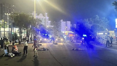 Внедорожник въехал в толпу в Китае: погибли 35 человек, среди них нет казахстанцев