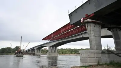 "Не хватает 19 млрд тенге". Часть безвозмездного гранта Китая Казахстану могут потратить на мост в Семее