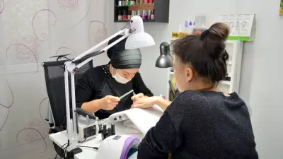 Цены на маникюр и педикюр рекордно выросли в Казахстане. В Алматы – более чем на 40%