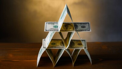 Ущерб в 55 млн тенге: двух создательниц финпирамиды приговорили к пяти годам тюрьмы в ВКО