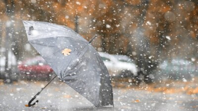 Сильные дожди и усиление ветра ожидается на большей части Казахстана