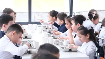 Дизентерия и стафилококк: в 99% школьных столовых Мангистау выявили нарушения