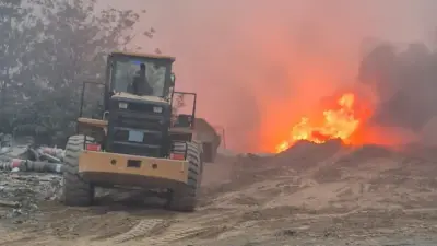 Свалка под Алматы горит третий день: в тушении задействовали 300 человек