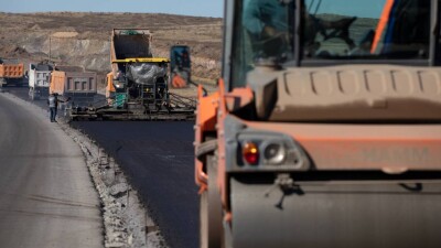 Строить дороги в Казахстане на заёмные деньги втрое дороже, чем на средства бюджета – глава ВАП