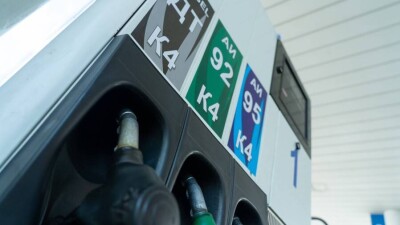 Amanat: Несвоевременные меры госорганов привели к дефициту бензина и дизтоплива в Казахстане