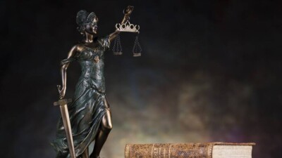 Иски казахстанцев будут рассматривать суды других регионов. Это должно снизить коррупцию