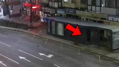 18-летний парень разбил тёплую остановку в Астане