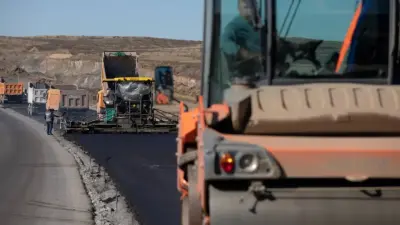 За строительство автодороги впервые рассчитались цифровым тенге