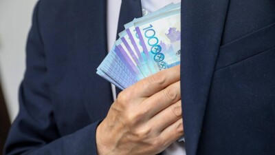 Сотрудник банка похитил 600 млн тенге и потратил часть из них в букмекереских конторах Кызылорды