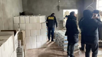 3500 литров нелегального алкоголя изъяли у жительницы Атырауской области