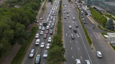 Обязательную установку тревожных кнопок в авто отложили ещё на четыре года в Казахстане