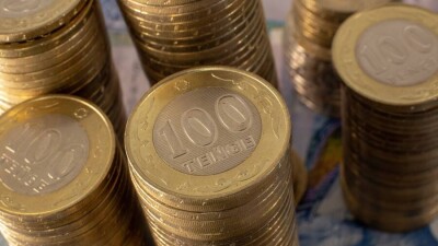 Нацбанк: Риски волатильности тенге сохраняются