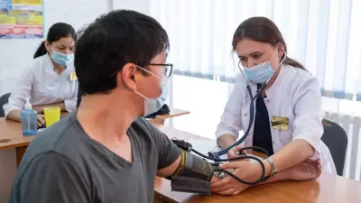 "Для пациента надо всё максимально упростить". Бектенов поручил пересмотреть правила оказания медпомощи