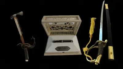 Сабли, золотые монеты и бижутерию из особняка Карима Масимова выставили на торги