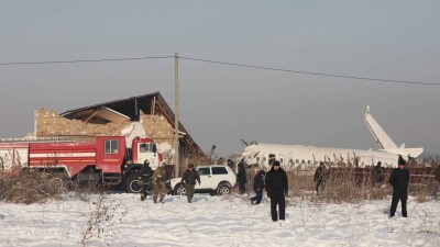 "Уводят чиновников от ответственности". "Ак жол" потребовал завершить расследование по крушению самолёта Bek Air