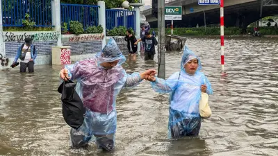 Сильные дожди вызвали наводнение во Вьетнаме, погибли как минимум 8 человек