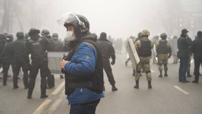 Гражданка России погибла во время беспорядков в Таразе – посольство РФ