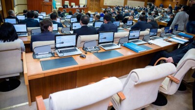 Семь беспартийных самовыдвиженцев получили места в мажилисе