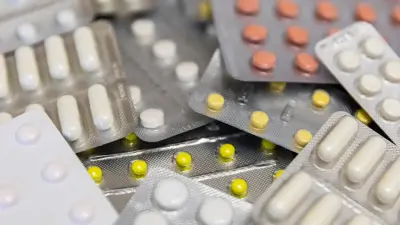 Алматинцы теперь могут сдавать на утилизацию просроченные лекарства: список пунктов приёма