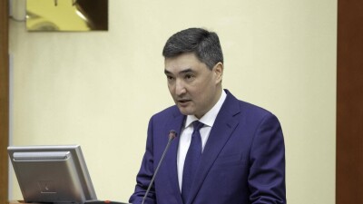 "Понимаем эмоции людей". Премьер ответил на жалобы о суммах компенсаций ущерба от паводков