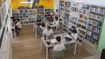 Астанчане могут подать заявку на бесплатные курсы казахского языка 