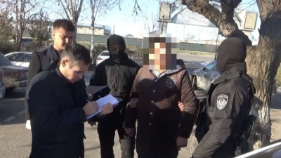 Блогера задержали за вымогательство в Туркестанской области