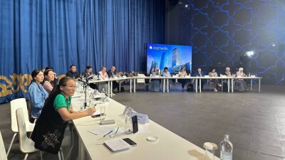 "Ориентацию невозможно навязать". Как прошла встреча правозащитников и сторонников петиции против ЛГБТ