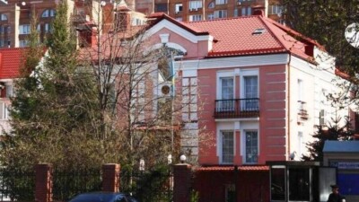 Посольство Казахстана в Украине не возвращалось в Киев и продолжает работу во Львове