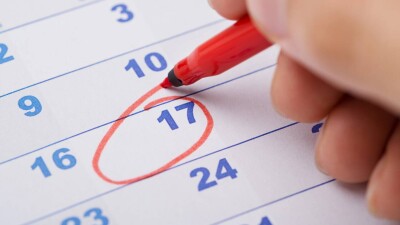 "Виновата" Луна: в Минтруда объяснили казус с отменой выходного дня на Курбан айт