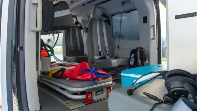 Врача, которого избил пациент, отправят бортом санавиации из Костаная в Астану