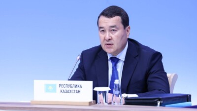 Смаилов заявил о важности устранения ограничений в торговле между странами СНГ