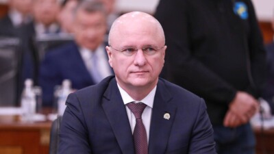 "Это не важно". Роман Скляр ушёл от ответа на вопрос, в каких условиях он жил в Экибастузе