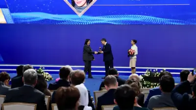 Кто из бизнесменов получил Гран-при премии "Парыз" и выиграл в конкурсе "Алтын сапа"