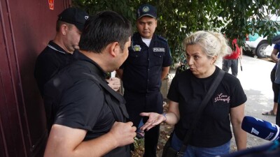 Жену Акбулакского стрелка выселили из дома в Алматы