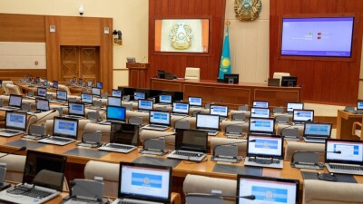 Депутат Кожахметов: Мажилис могут распустить уже в январе
