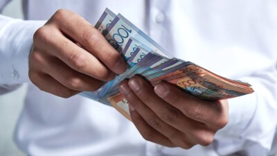 Бухгалтер поликлиники украл более 29 млн тенге в Шымкенте, ему вынесли приговор