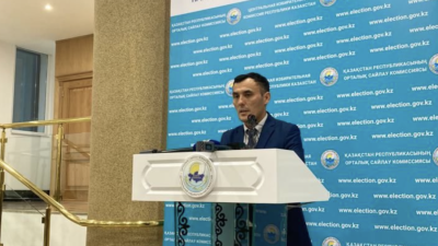 Выборы президента: Кандидату от Лиги любителей футбола разрешили собирать подписи