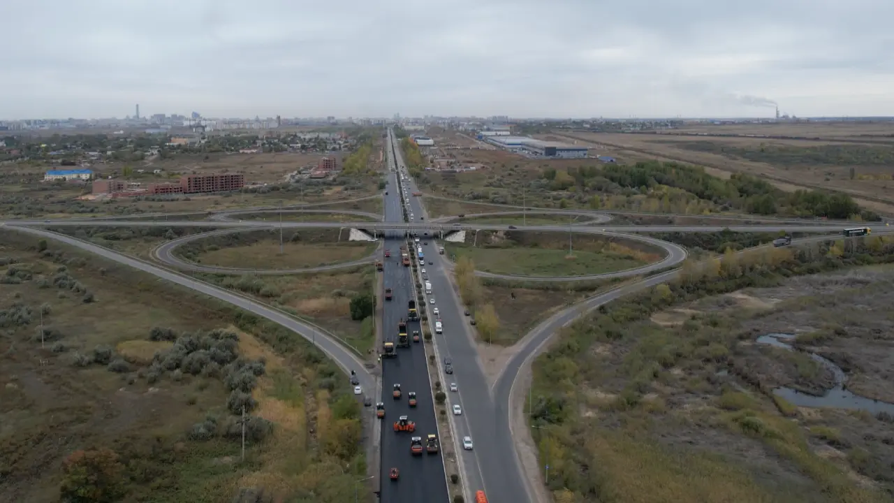 Кадр из видео "КазАвтоЖол" 