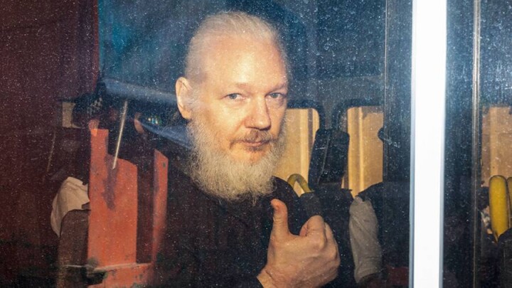 Лондонский суд разрешил экстрадицию Ассанжа в США. Ему грозит 175 лет заключения