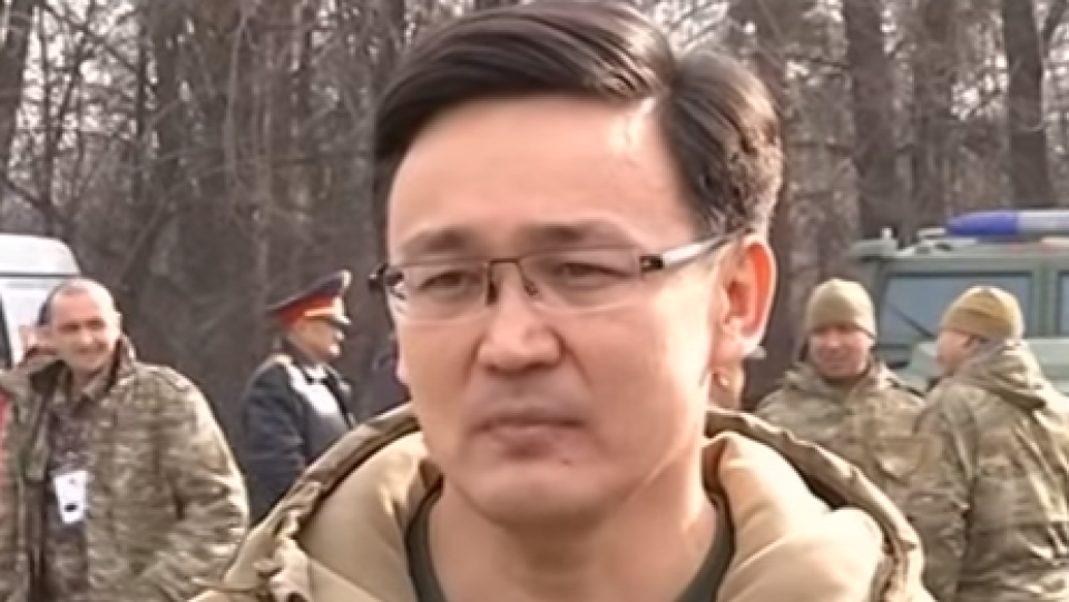 кадр из репортажа Хабар