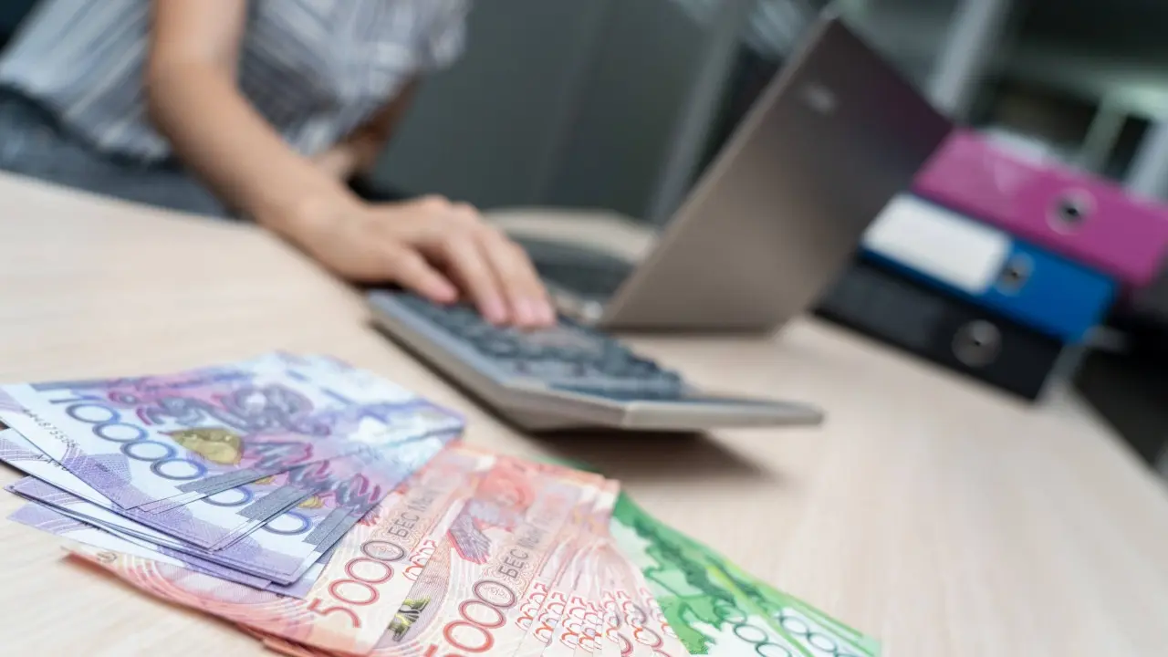 Микрофинансовую организацию Batys Kapital лишили лицензии в Уральске 