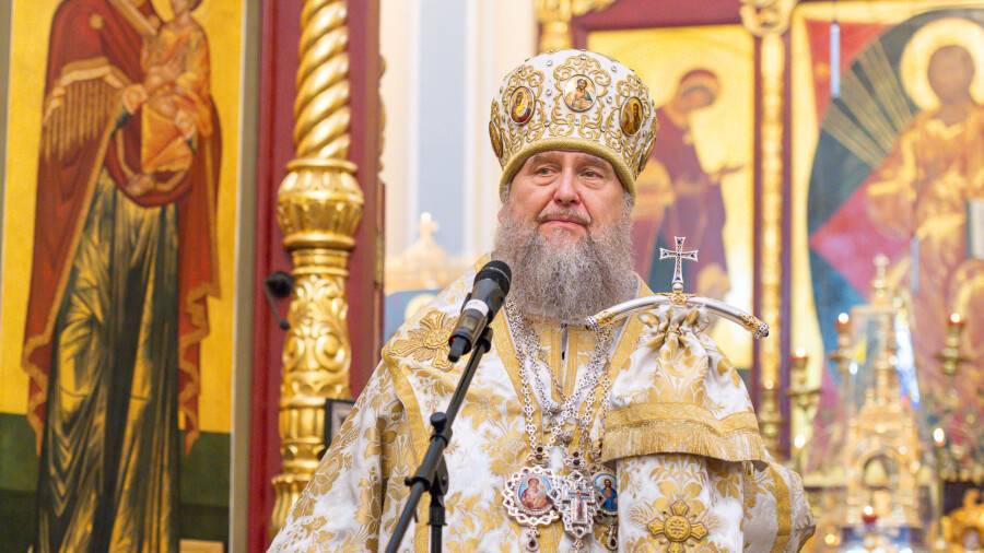 Митрополит Александр поздравил казахстанцев с праздником Крещения