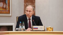 Петербургские депутаты обвинили Путина в госизмене. Их вызвали в полицию