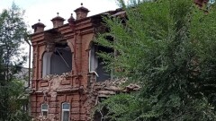 В Семее снова сносят старинный купеческий особняк. Краеведы хотят обратиться к президенту